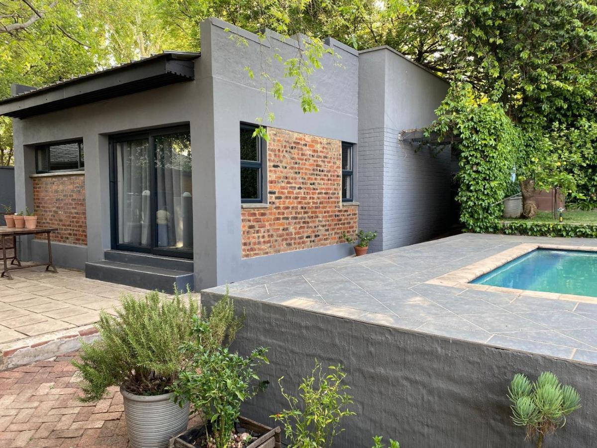 46 On Allcock Guest Apartment & Luxury Room Pretoria-Noord Eksteriør bilde