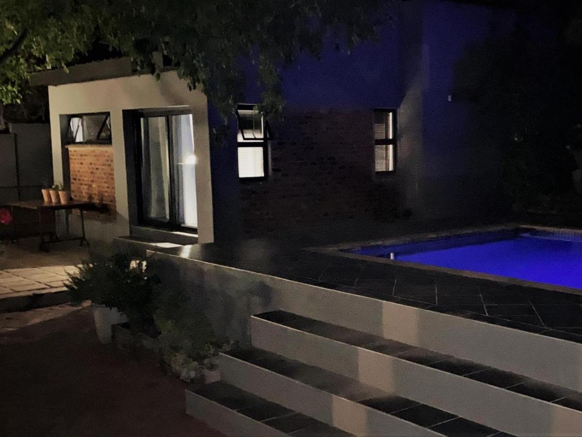 46 On Allcock Guest Apartment & Luxury Room Pretoria-Noord Eksteriør bilde
