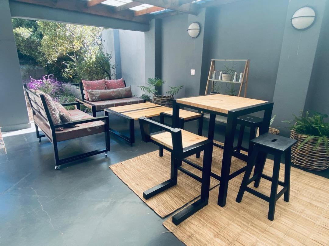 46 On Allcock Guest Apartment & Luxury Room Pretoria-Noord Rom bilde